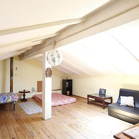 Casa Dos Artistas Holiday home *
